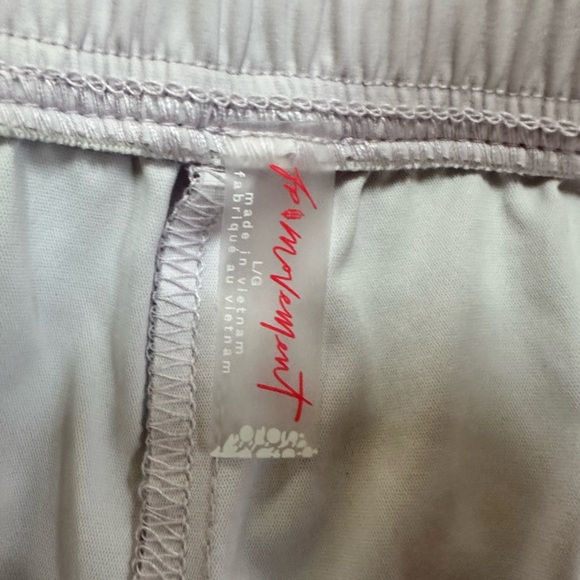 FP Movement by Free People White Shorts with Red Trim - Picture 4 of 5